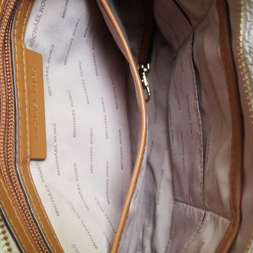 SOLD - Picture 7 of 8